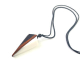 Vintage men woman fashionable wood resin necklace pendant
