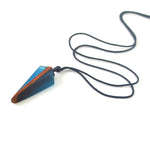 Vintage men woman fashionable wood resin necklace pendant