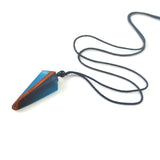 Vintage men woman fashionable wood resin necklace pendant